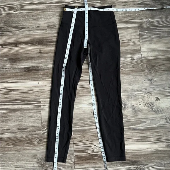 Lululemon Wunder Train High-Rise Tight 25" Black Size 4 - Picture 8 of 8
